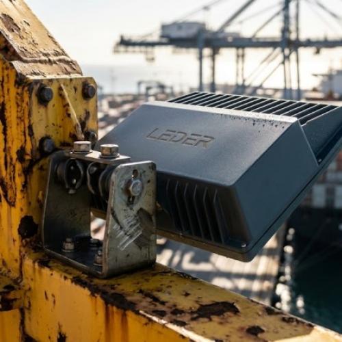 eavy Anti-Corrosion LED Lighting: High Salt Fog Solutions for Port Cranes